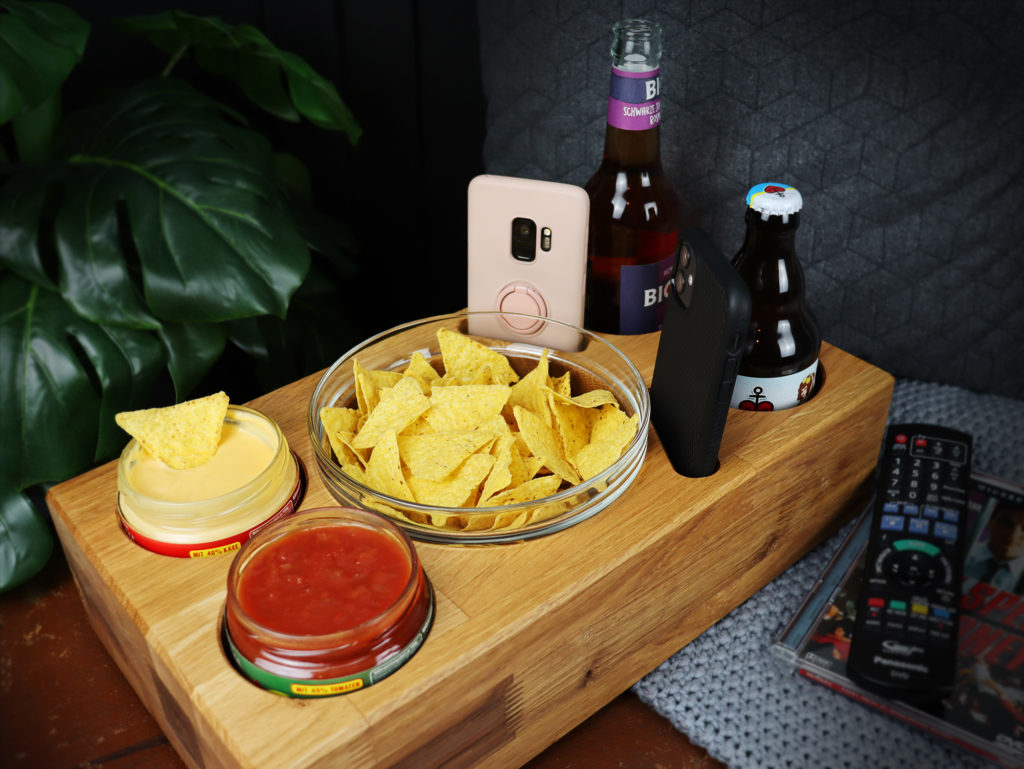 Der Couch-Butler - Perfekt für die UCI-Kino-Käsesauce - »ONLY NATURE« Couch